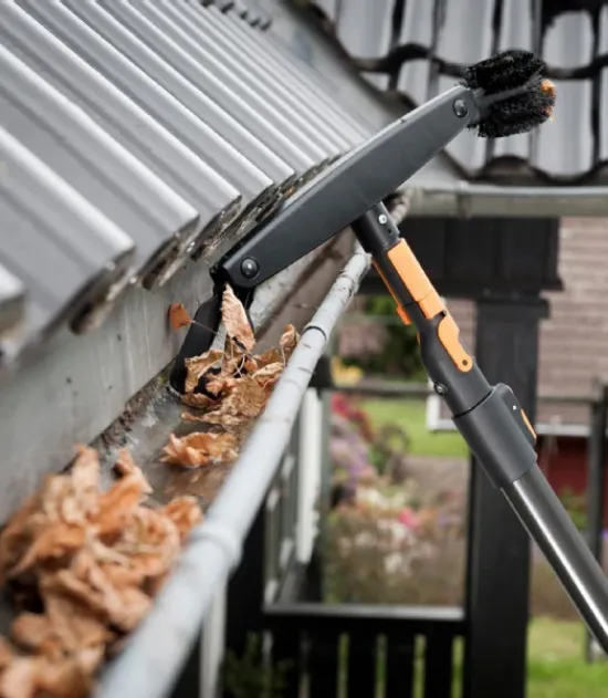 gutter Cleaning (1)